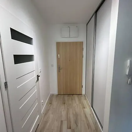 Daire New Apart Near Odra - Zakladowa Street *